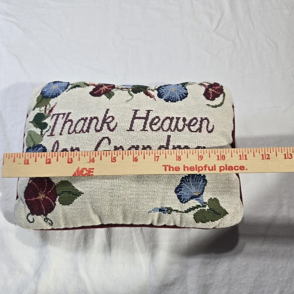 Grandma Gift VTG Embroidered‎ Throw Pillow 